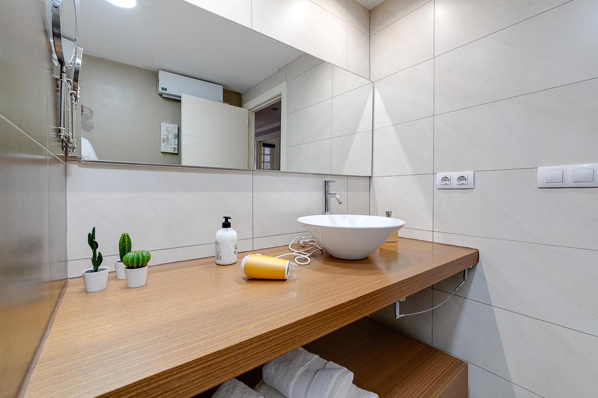 Hb Apartments - Mercado Central - Rambla Alicante - La Suite De La Playa Extérieur photo